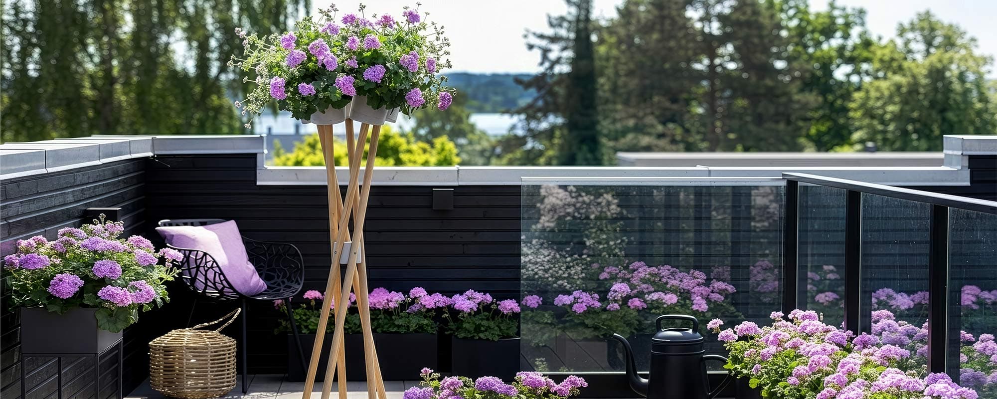 Terrasse Lila Hochgarten